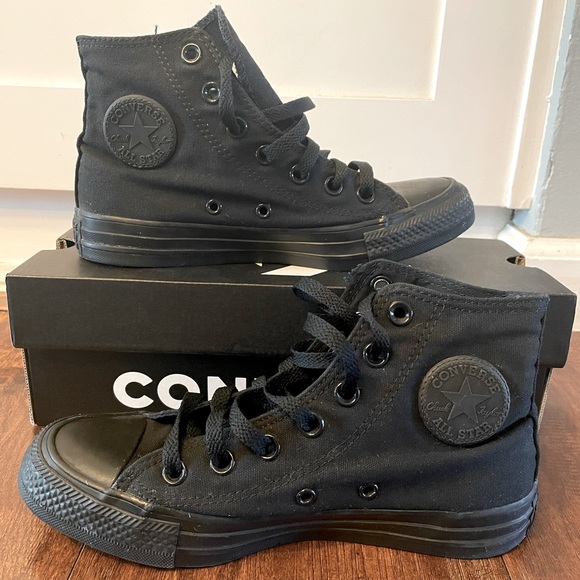 Converse Unisex Chuck Taylor All Star Sneakers Size M4 W6. - Picture 1 of 10